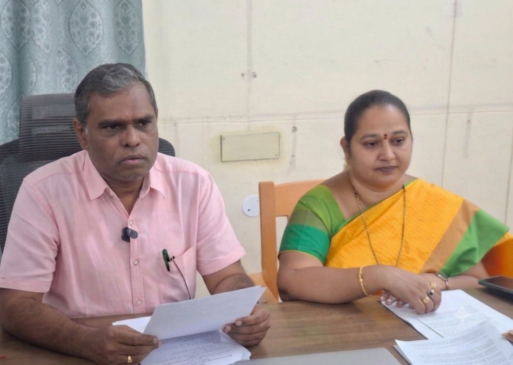 మెగా పీటీఎం–4.0ని జయప్రదం చేయండి: ఉపాధ్యాయులకు డీఈఓ పిలుపు