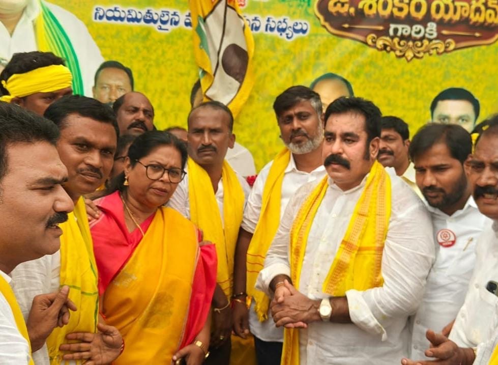 హంద్రీ–నీవా నీటితో తంబళ్లపల్లె చెరువులను నింపుతాం– శంకర్ యాదవ్