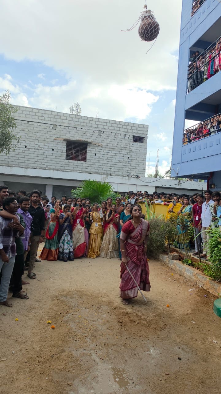 వైభవంగా కృష్ణాష్టమి వేడుకలు